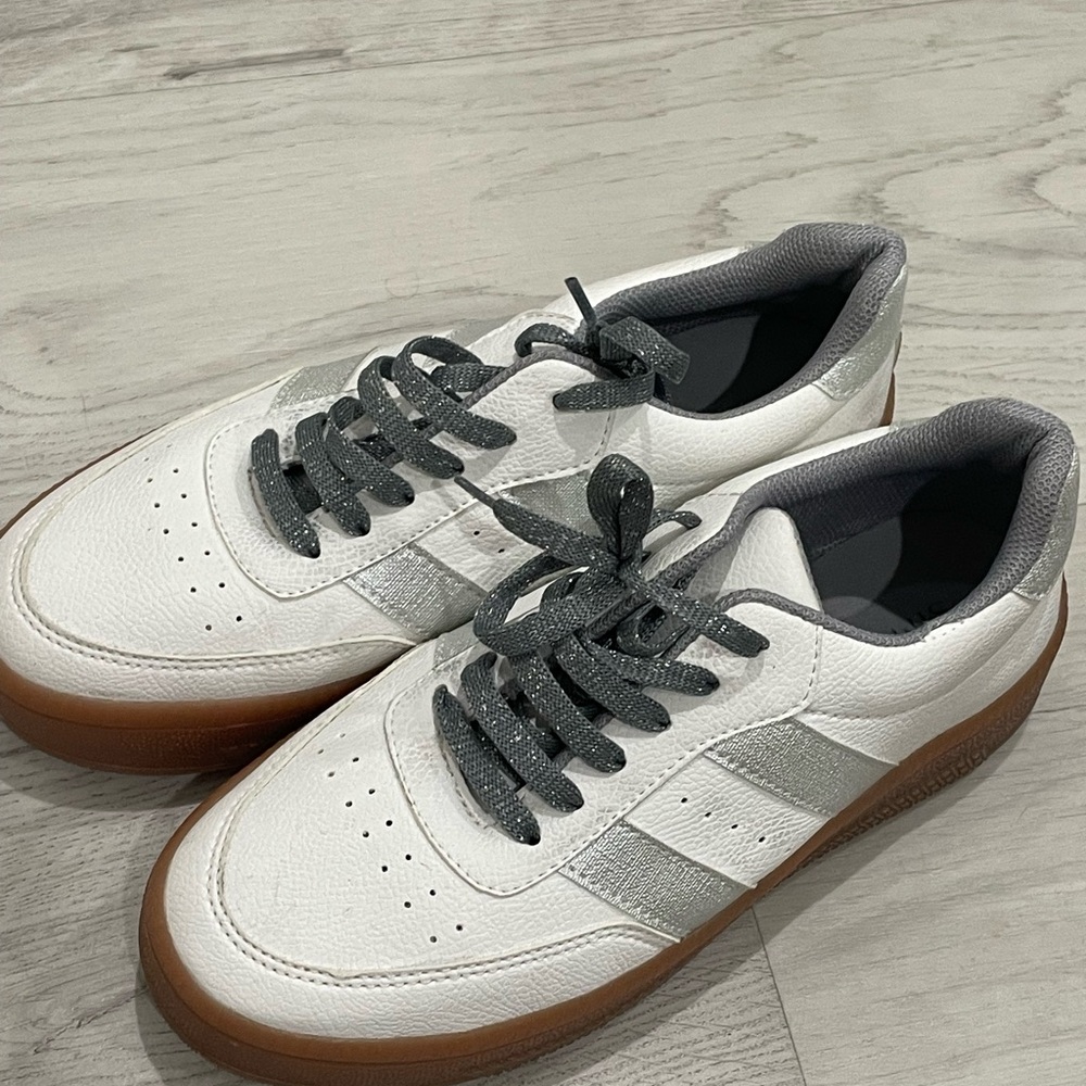 Stylish White and Gray women's Sneakers